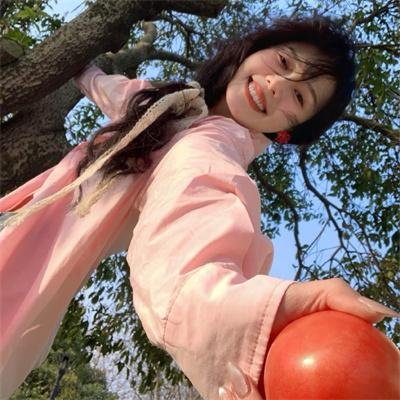 财富、年轻和美貌